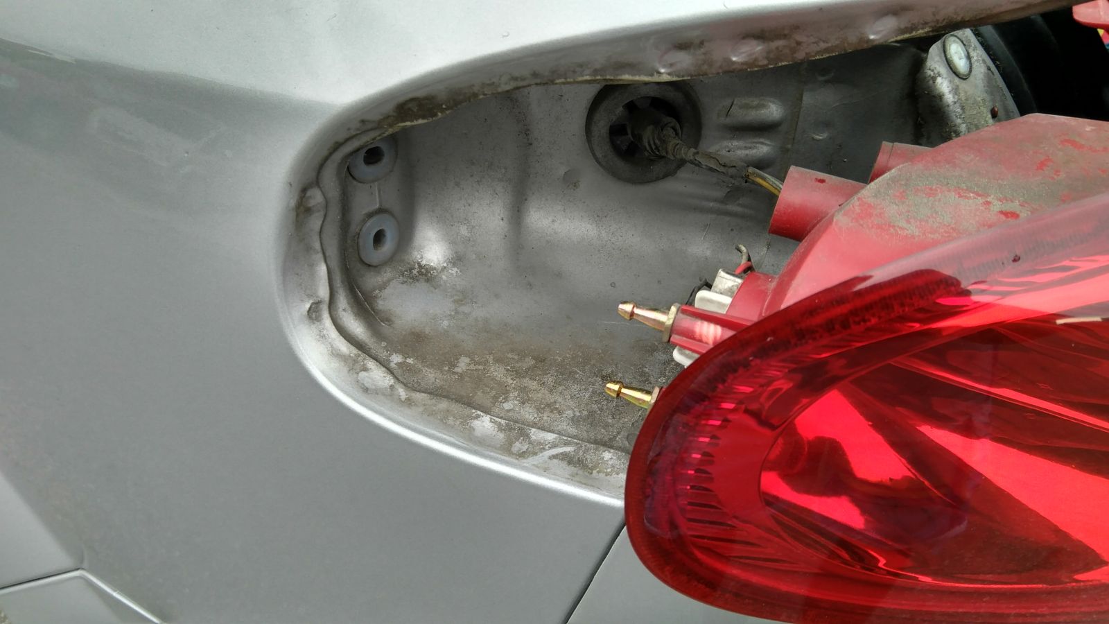 Lampa tył - bolec.jpg