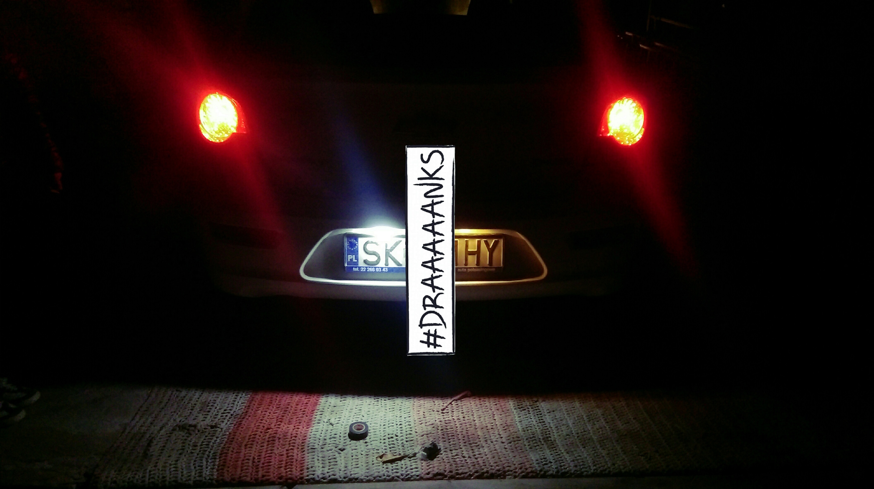 PORÓWNANIE LED I STARA ŻARÓWKA