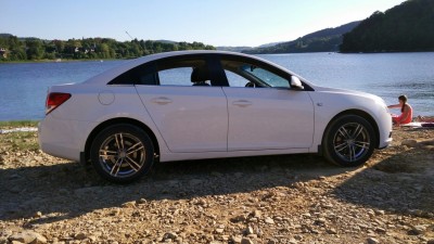 Opony letnie 225/50R17